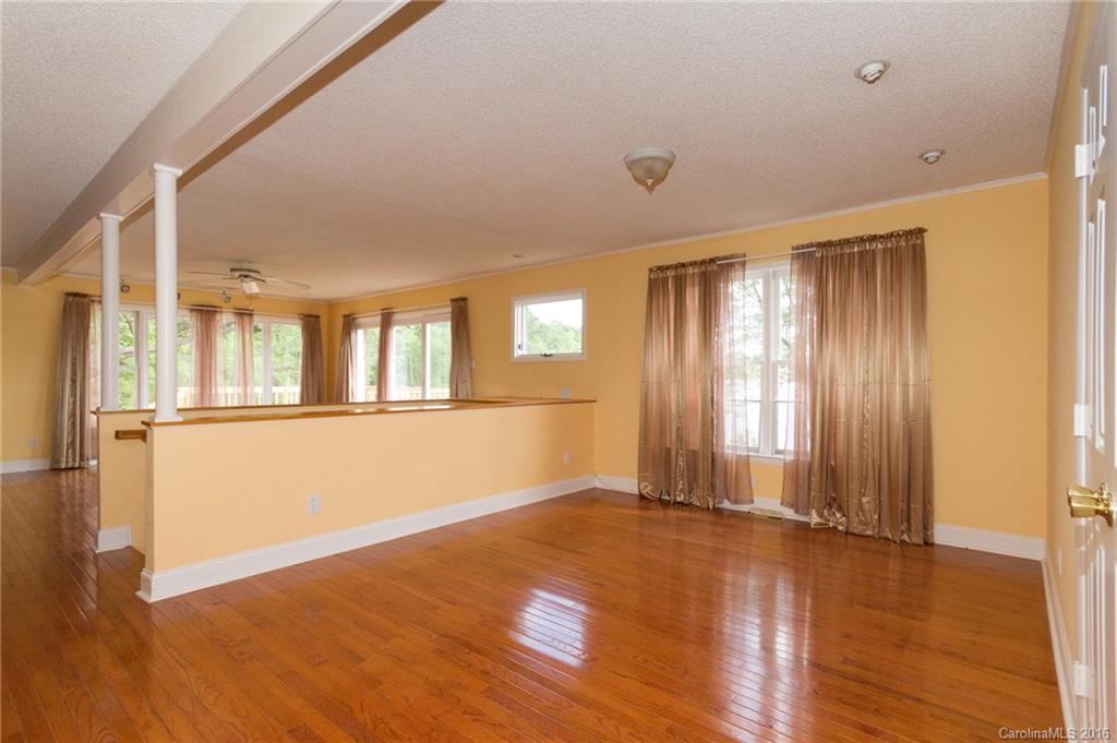 461 Carriage Road Statesville, NC 28677 - Photo 9 of 24