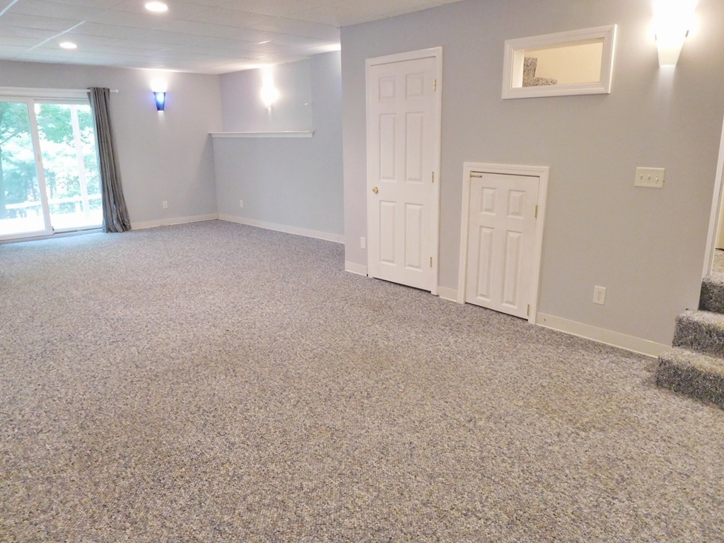 1 Oak Ridge Drive, Unit 6 Maynard, MA 01754 - Photo 23 of 24 Gallery Image 23