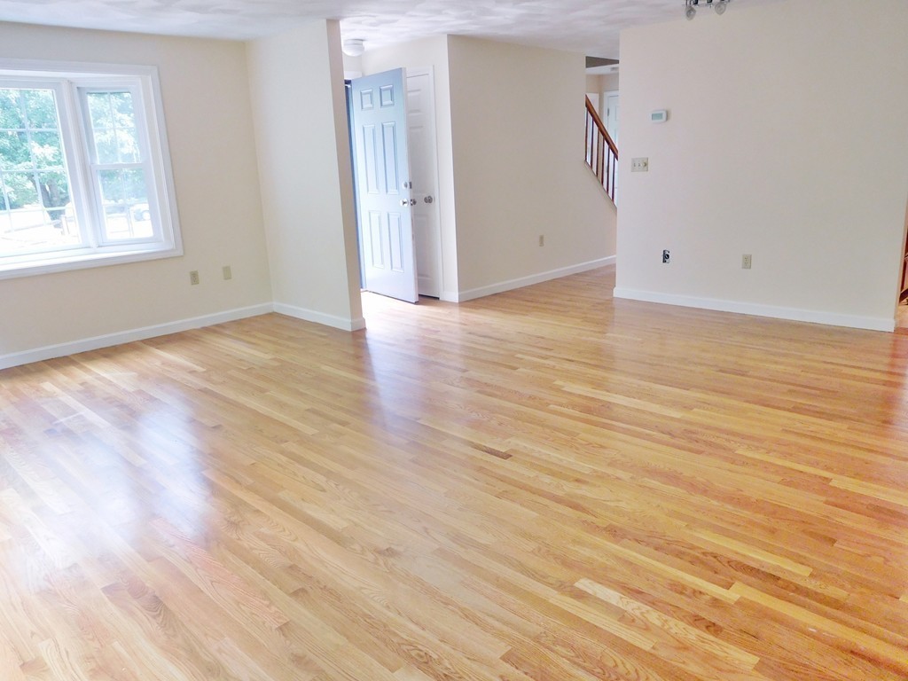 1 Oak Ridge Drive, Unit 6 Maynard, MA 01754 - Photo 5 of 24 Gallery Image 5