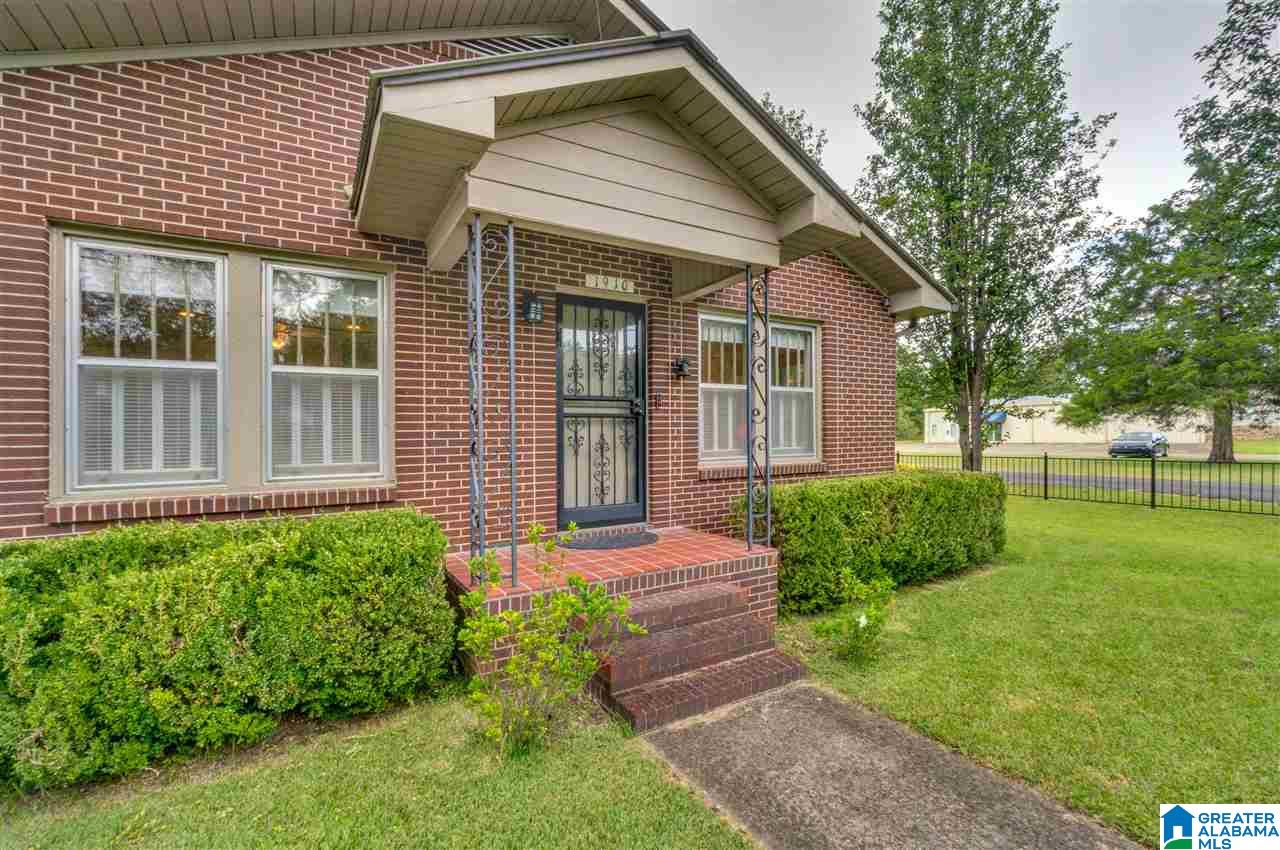 1910 16th Street Calera, AL 35040 - Photo 2 of 45