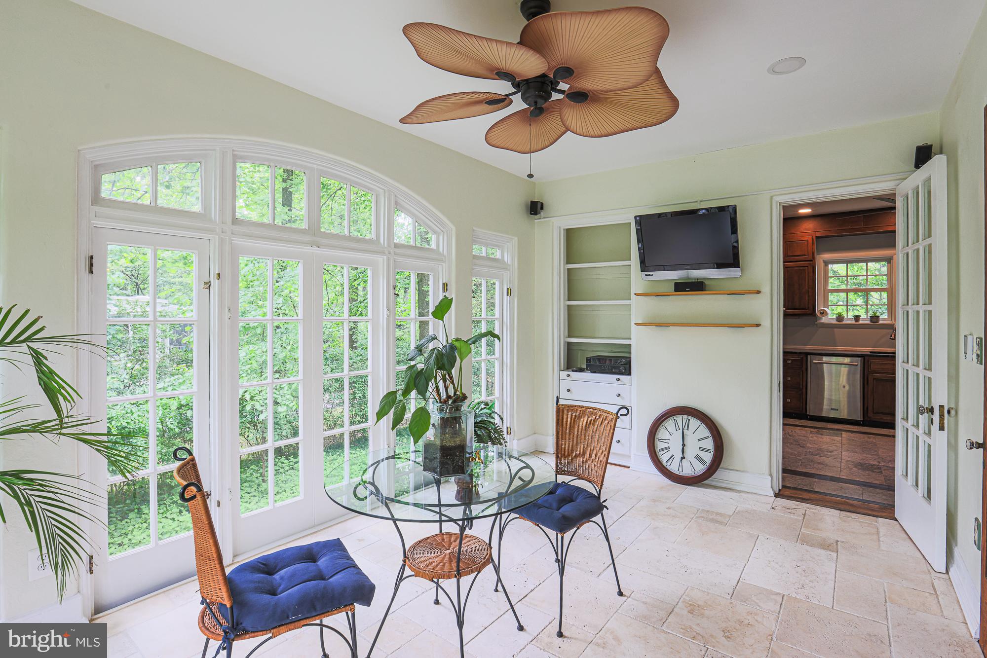 502 Woodside Road Baltimore, MD 21229 - Photo 9 of 37
