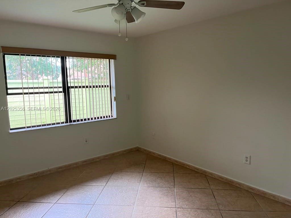 15570 Southwest 76th Street, Unit B939 Miami, FL 33193 - Photo 6 of 23