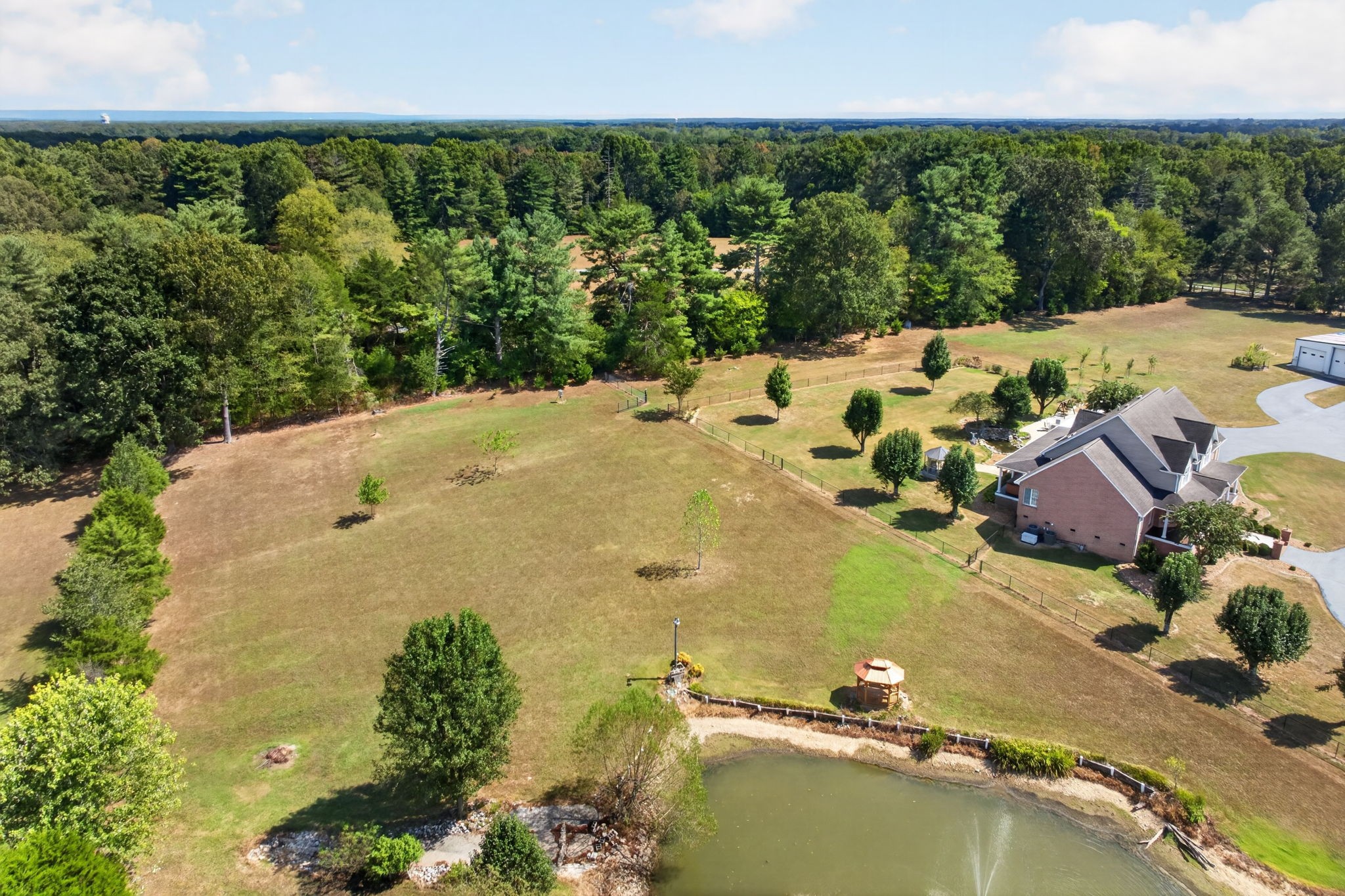 346 Parkway Road Tullahoma, TN 37388 - Photo 11 of 83 Gallery Image 11