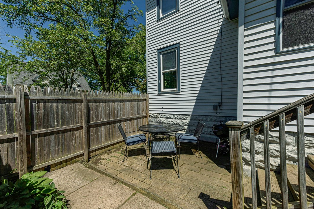 107 Parkside Avenue Rochester, NY 14609 - Photo 34 of 37