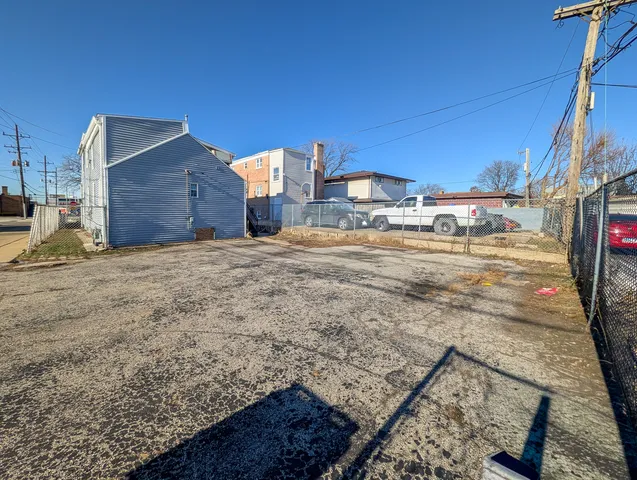 $299,990 | 1911 North 19th Avenue, Melrose Park, IL 60160