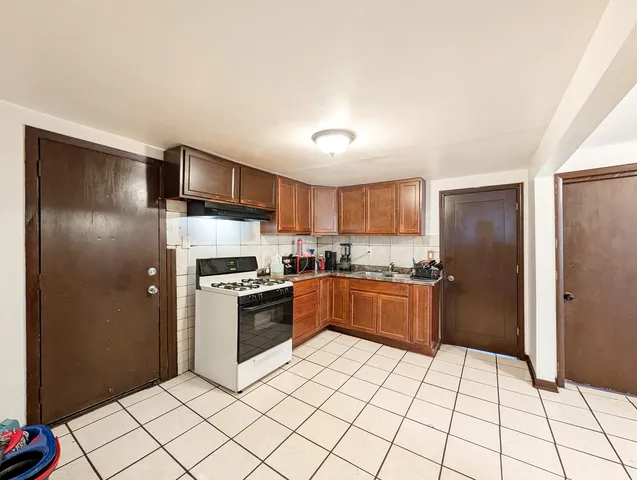 $299,990 | 1911 North 19th Avenue, Melrose Park, IL 60160