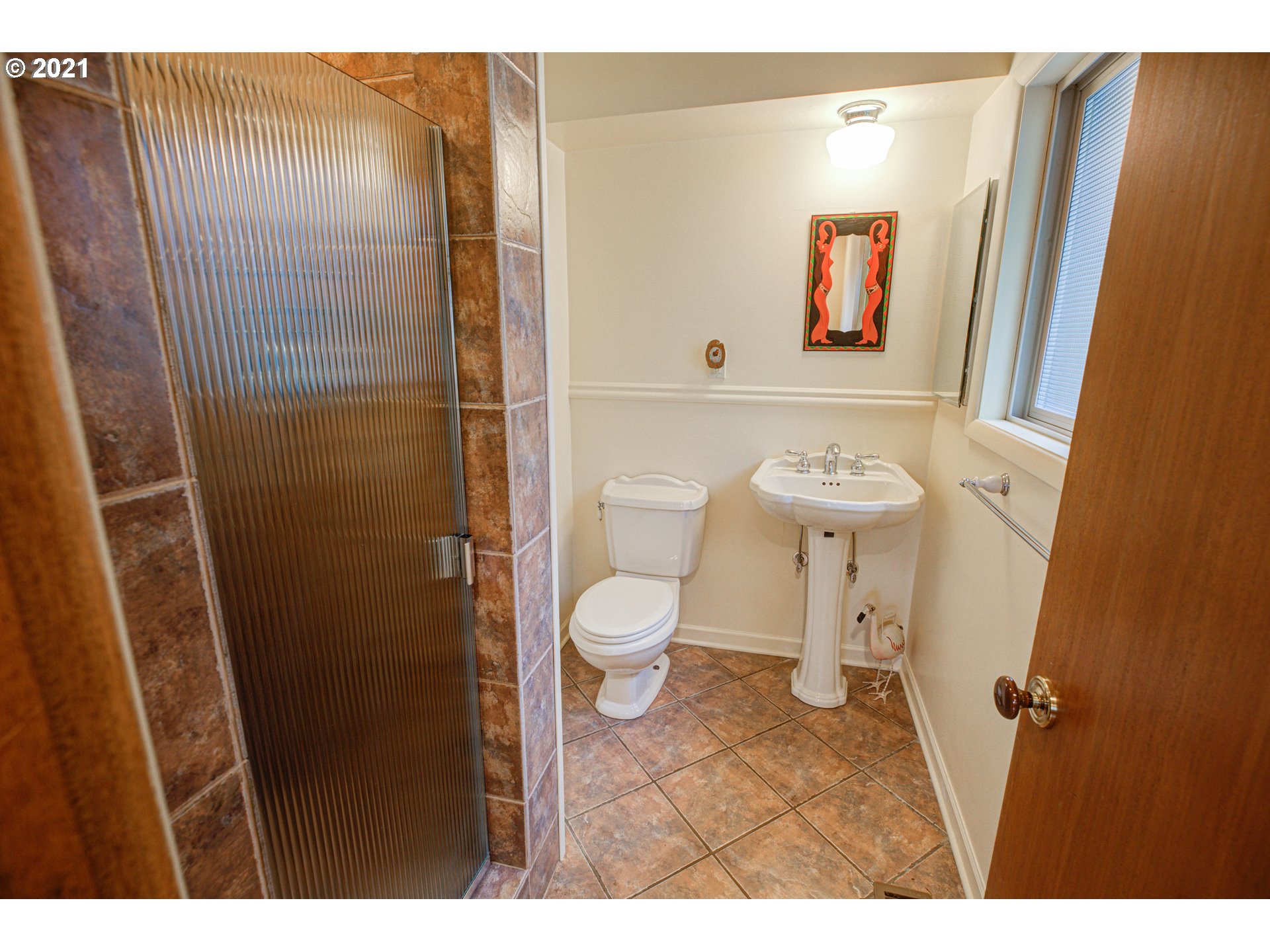 3766 Southwest Jerald Way Portland, OR 97221 - Photo 14 of 31