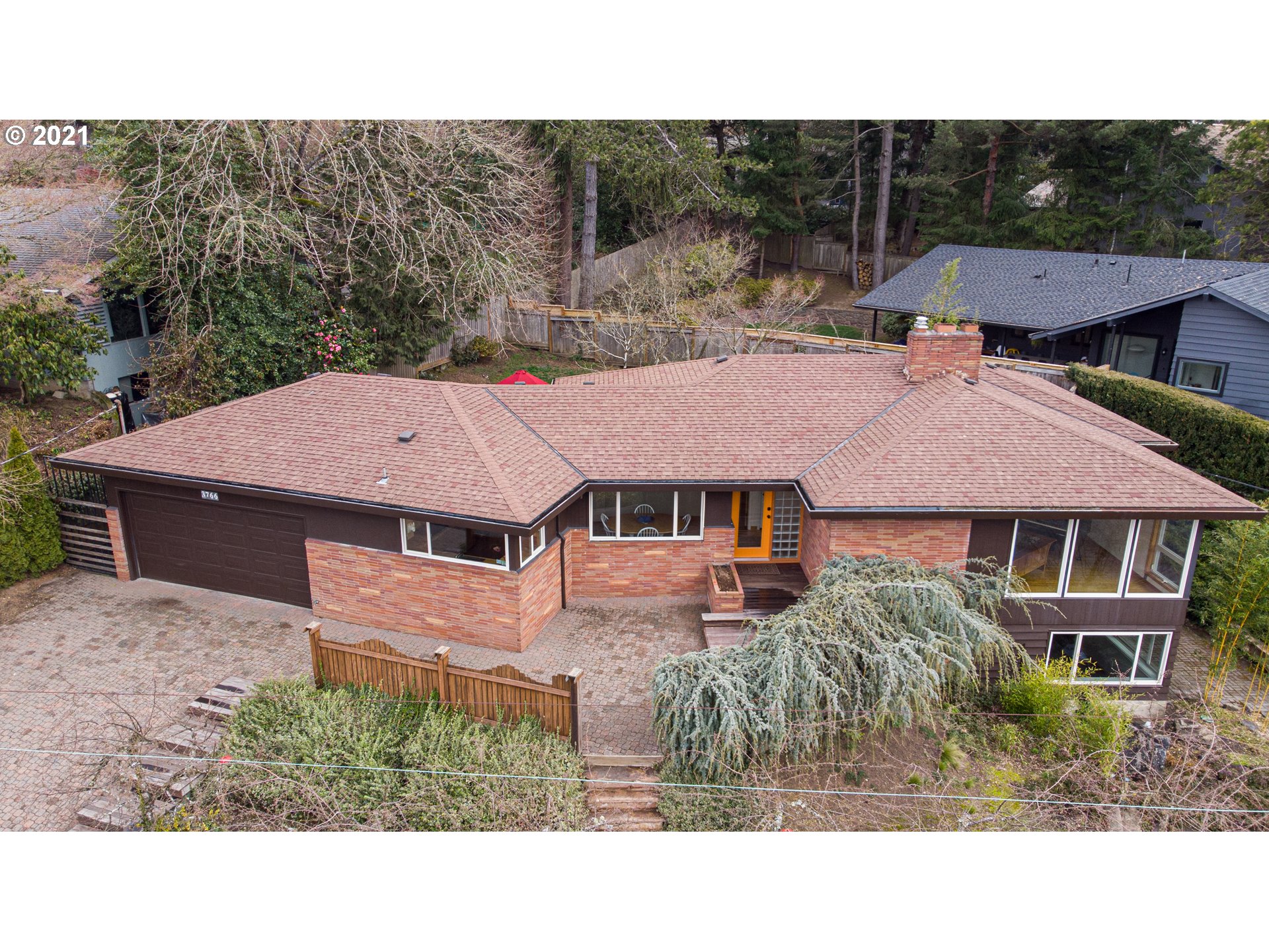 3766 Southwest Jerald Way Portland, OR 97221 - Photo 29 of 31