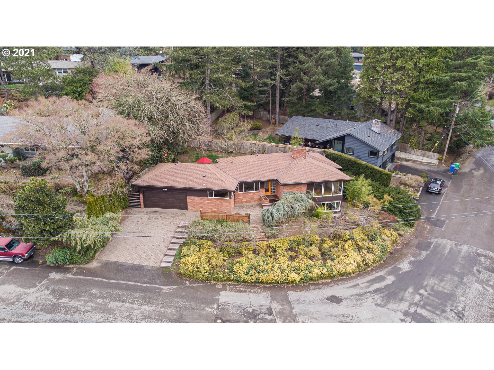3766 Southwest Jerald Way Portland, OR 97221 - Photo 31 of 31