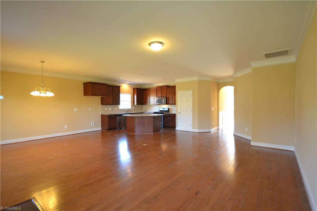 5396 Holbein Gate Road Walkertown, NC 27051 - Photo 8 of 18 Gallery Image 8