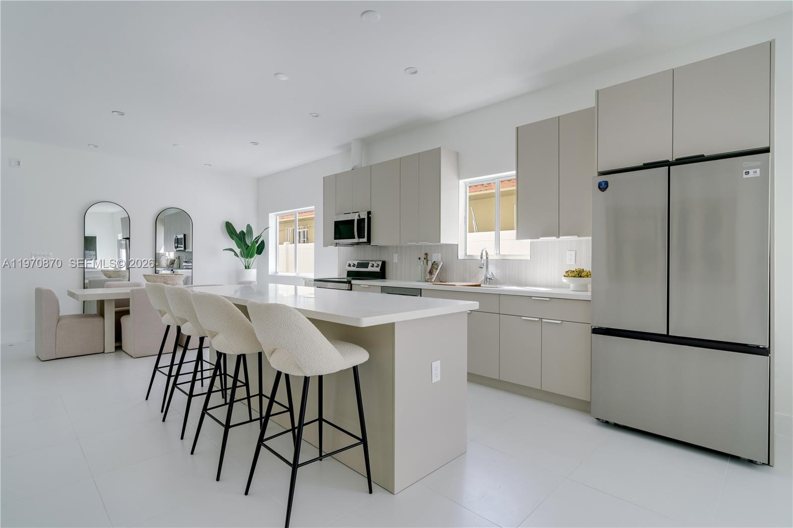 5735 Southwest 4th Street Miami, FL 33144 - Photo 8 of 16