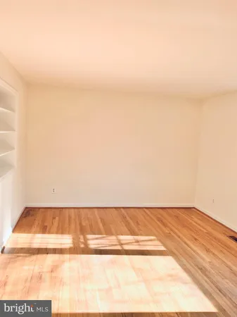 $3,795 | 1557 Dunterry Place, McLean, VA 22101