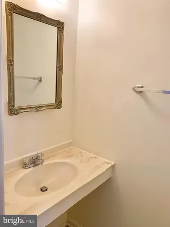 $3,795 | 1557 Dunterry Place, McLean, VA 22101