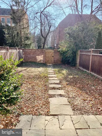 $3,795 | 1557 Dunterry Place, McLean, VA 22101