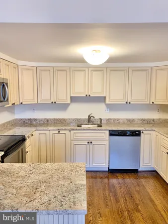 $3,795 | 1557 Dunterry Place, McLean, VA 22101