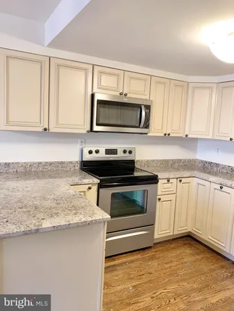 $3,795 | 1557 Dunterry Place, McLean, VA 22101