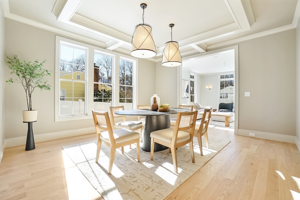 18 Ina Road Needham, MA 02492 - Photo 12 of 41