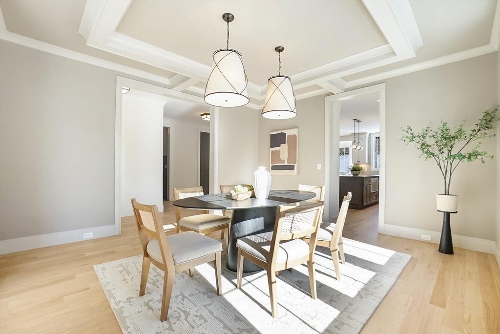 18 Ina Road Needham, MA 02492 - Photo 13 of 41