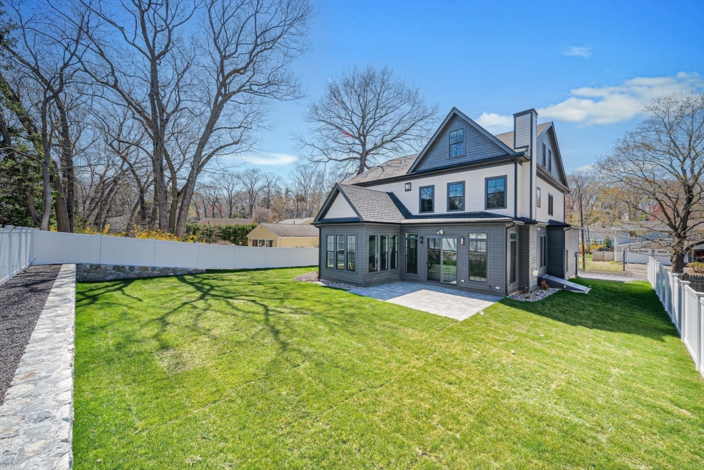 18 Ina Road Needham, MA 02492 - Photo 2 of 41