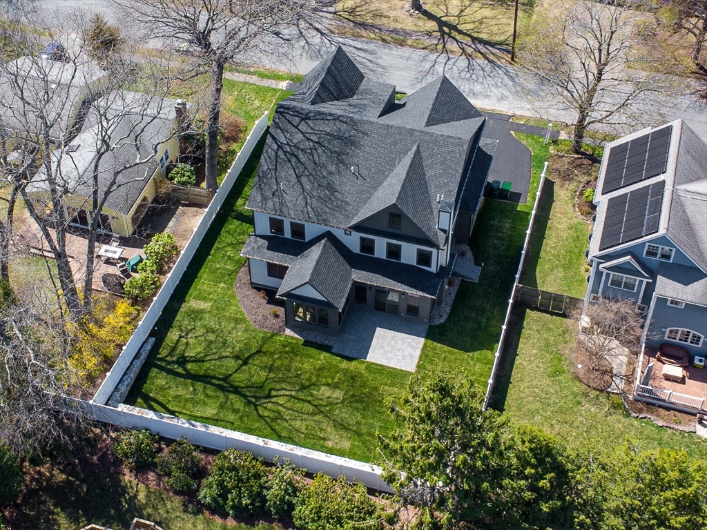 18 Ina Road Needham, MA 02492 - Photo 40 of 41