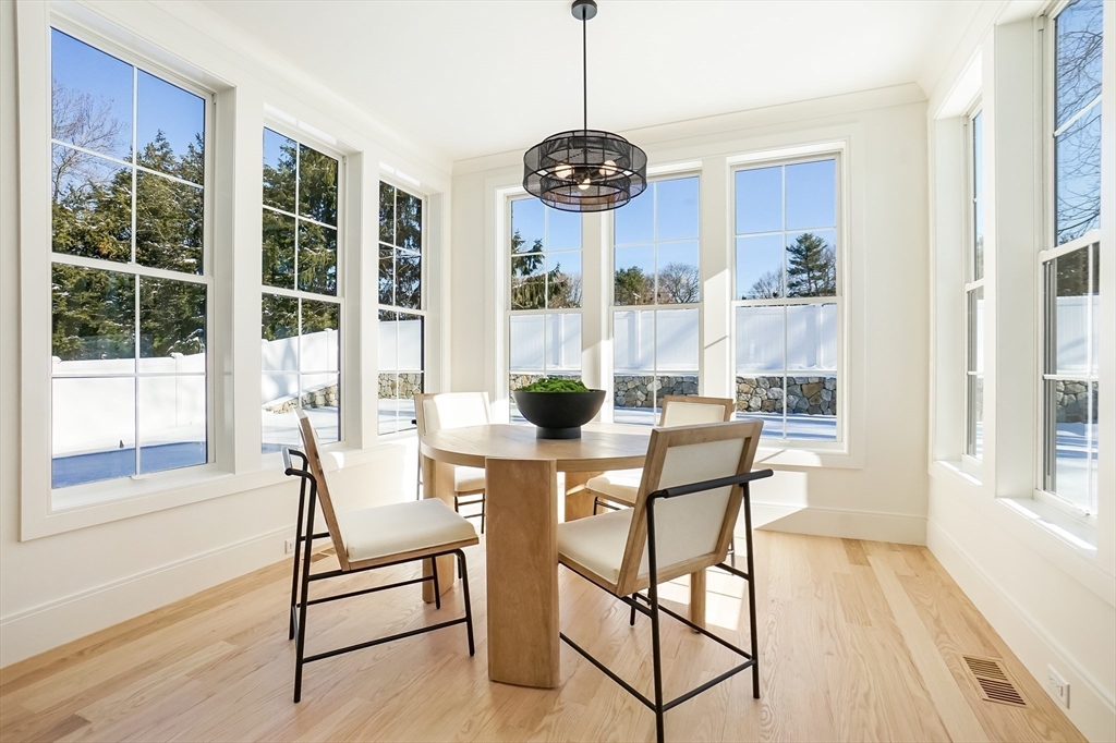 18 Ina Road Needham, MA 02492 - Photo 6 of 41