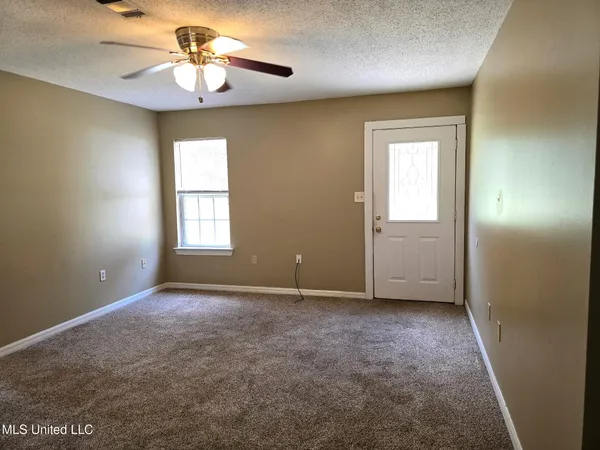 $980 | 18037 West 3rd Street, Saucier, MS 39574