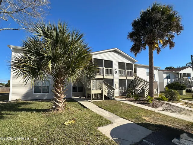 $1,600 | 1600 Big Tree Road, Unit O7, Daytona Beach, FL 32119