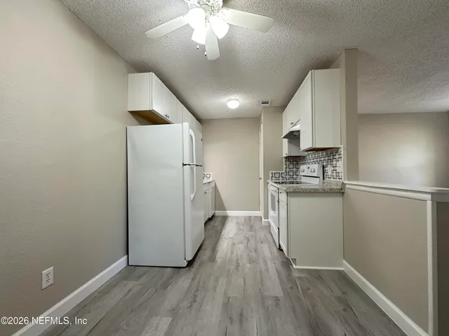 $1,600 | 1600 Big Tree Road, Unit O7, Daytona Beach, FL 32119