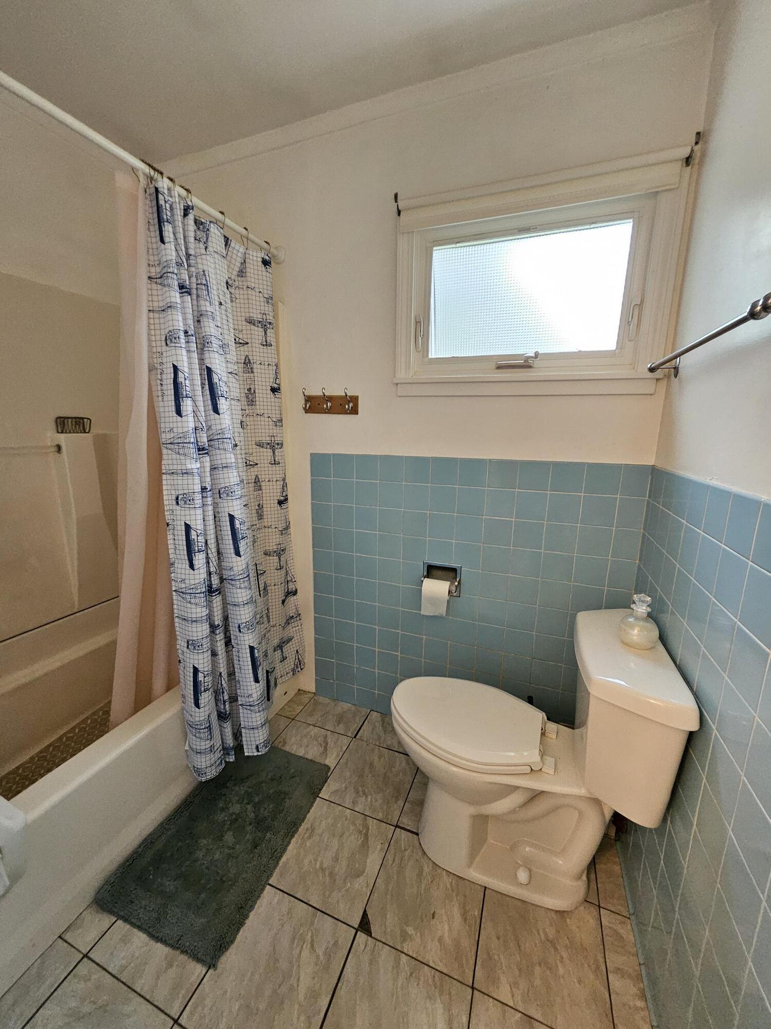 200 Davis Road Bangor, ME 04401 - Photo 15 of 31 Full Bath2