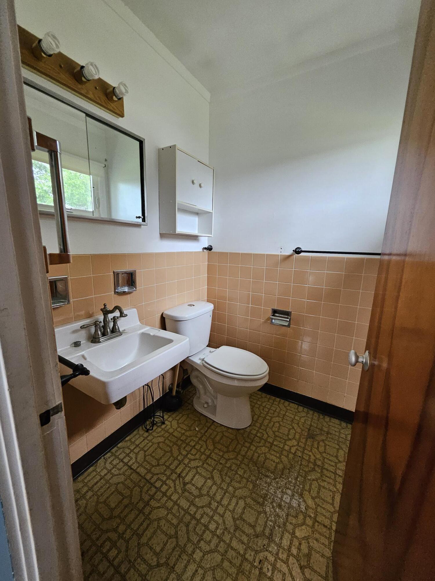 200 Davis Road Bangor, ME 04401 - Photo 19 of 31 Half Bath in Primary Bedroom