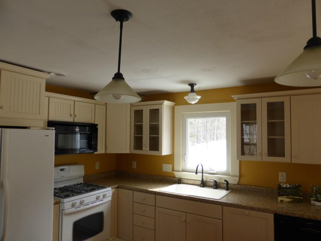 21 Whipple Road Gorham, ME 04038 - Photo 8 of 18 kitchen-main house