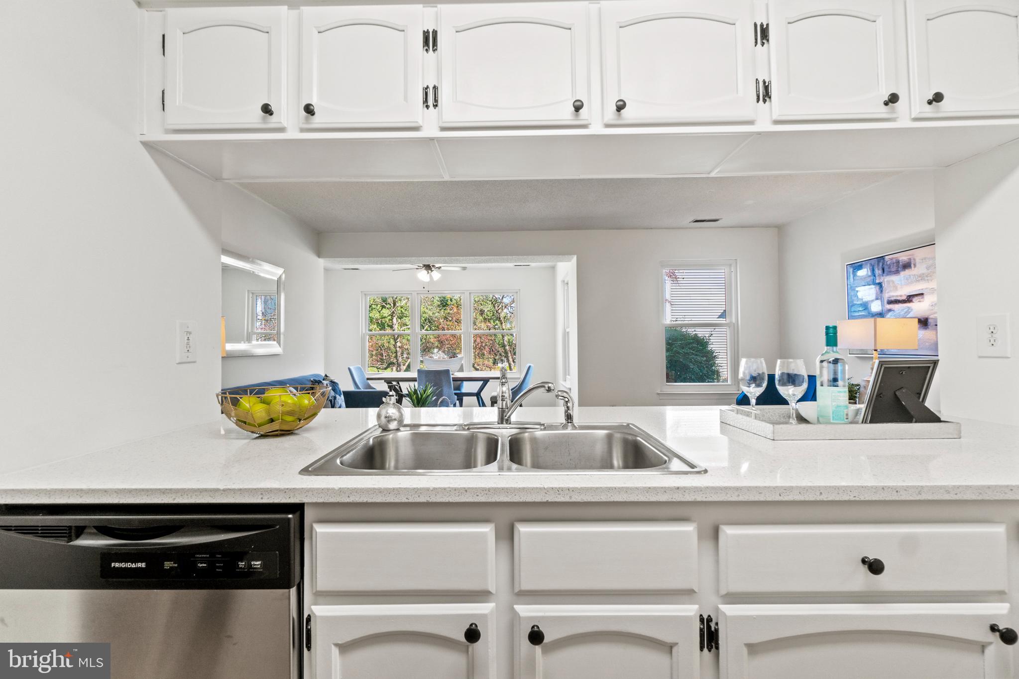 2601 Camelback Lane, Unit 310 Silver Spring, MD 20906 - Photo 8 of 20