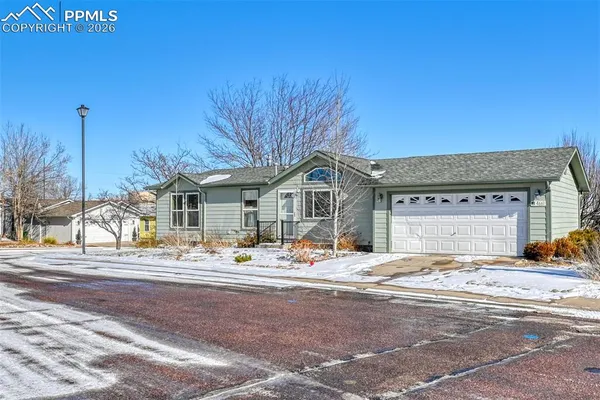 $194,900 | 4661 Gray Fox Heights, Colorado Springs, CO 80922