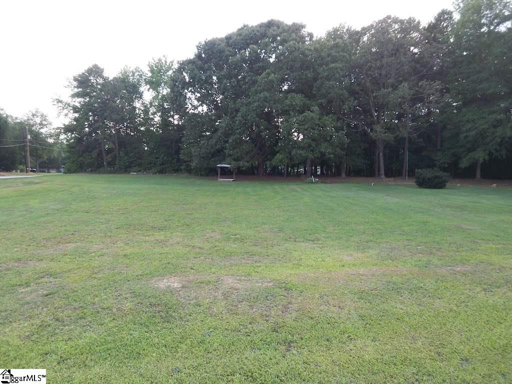 10260 Augusta Road Pelzer, SC 29669 - Photo 5 of 9
