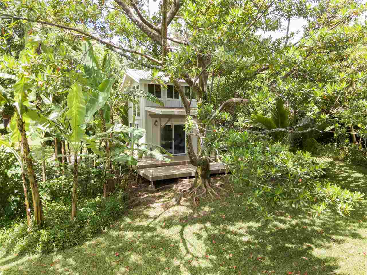 620 Awalau Road Haiku, HI 96708 - Photo 28 of 30 a house view with a sitting space and garden view