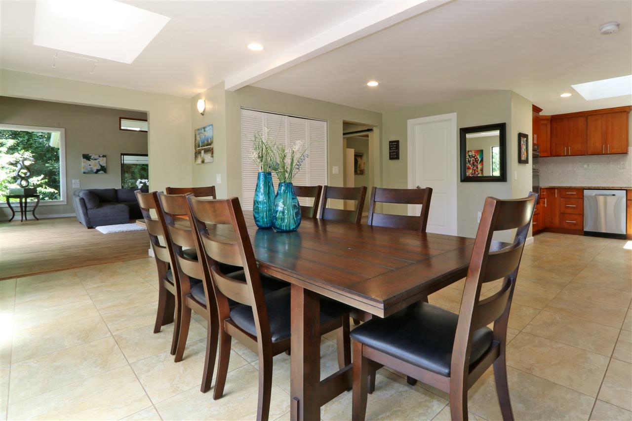 620 Awalau Road Haiku, HI 96708 - Photo 7 of 30 a view of a dining room with furniture