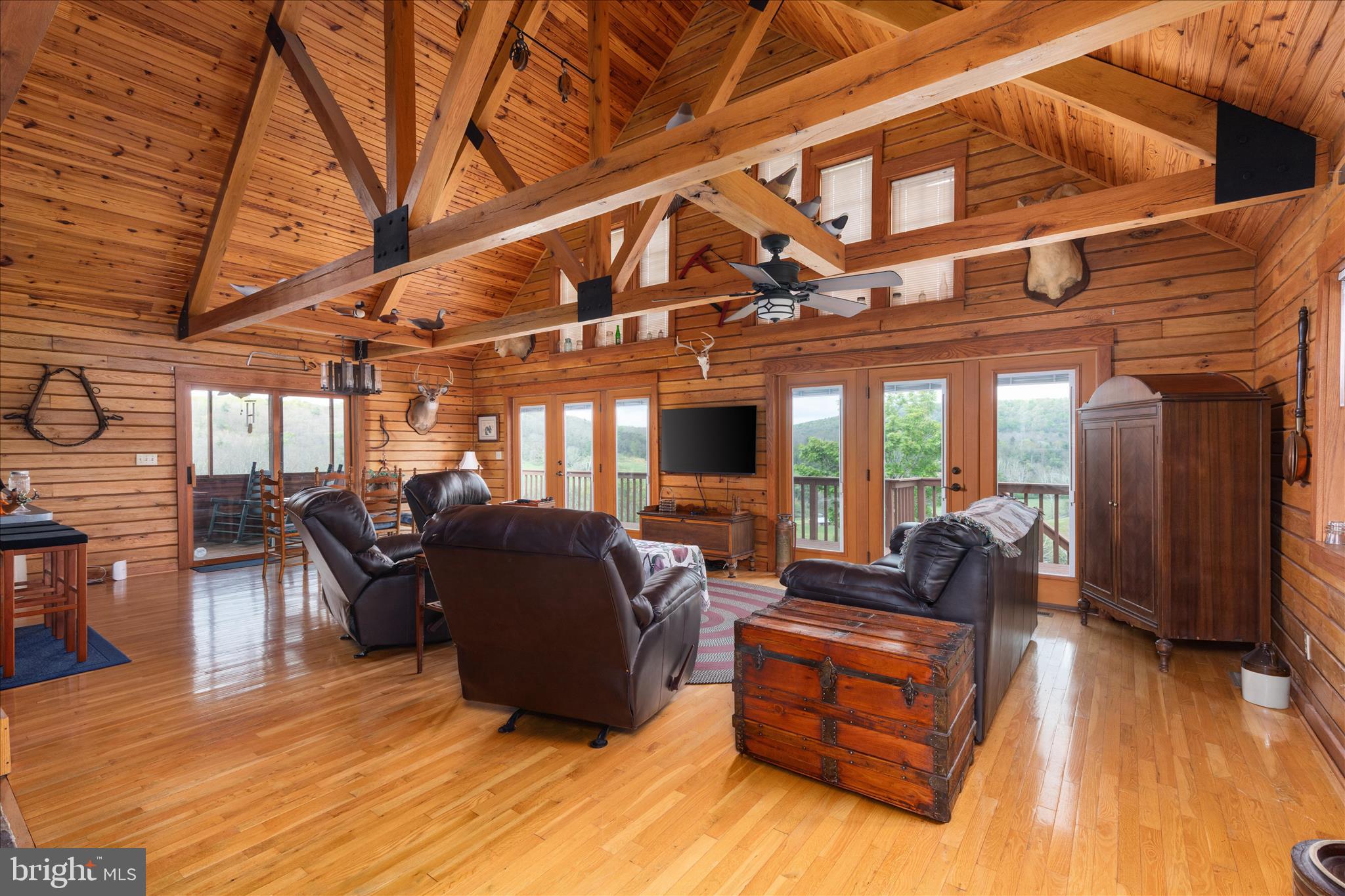 272 Buster Brown Drive Rio, WV 26755 - Photo 7 of 113 Great Room