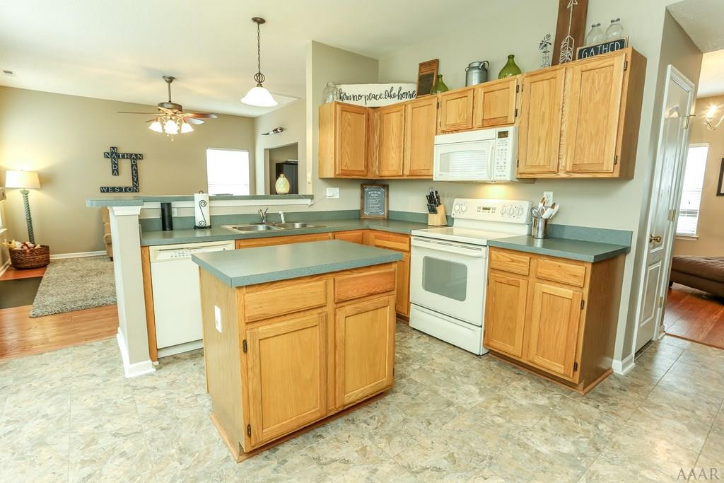 262 Green View Road Moyock, NC 27958 - Photo 7 of 45