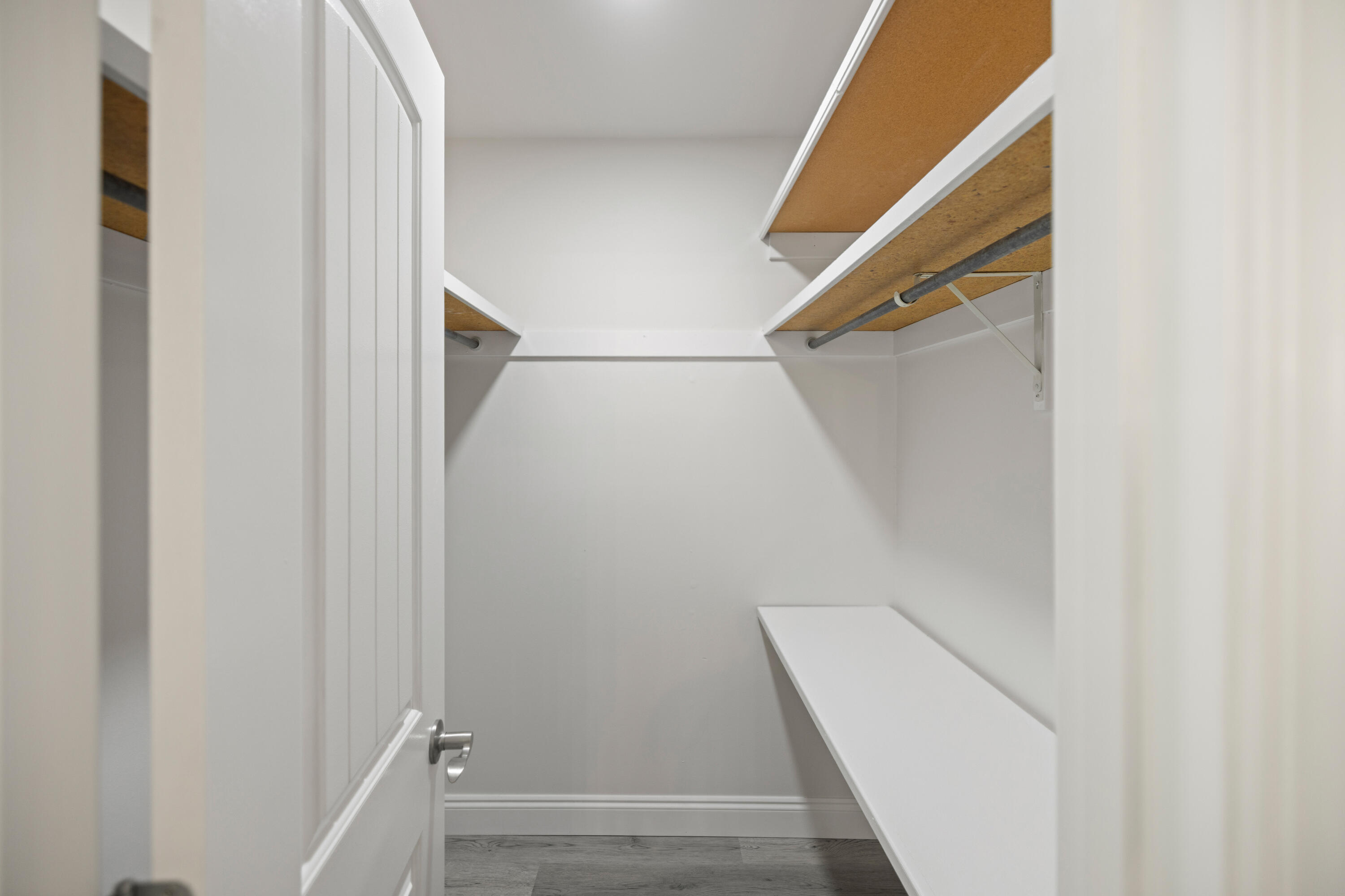 433 Barbados Way Niceville, FL 32578 - Photo 32 of 65 WALK-IN CLOSET