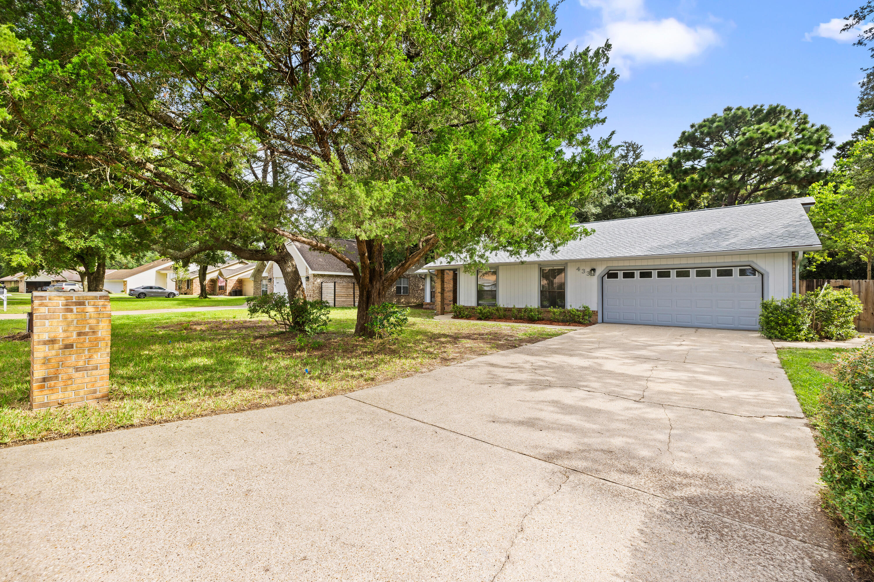 433 Barbados Way Niceville, FL 32578 - Photo 48 of 65 VIEW FROM STREET