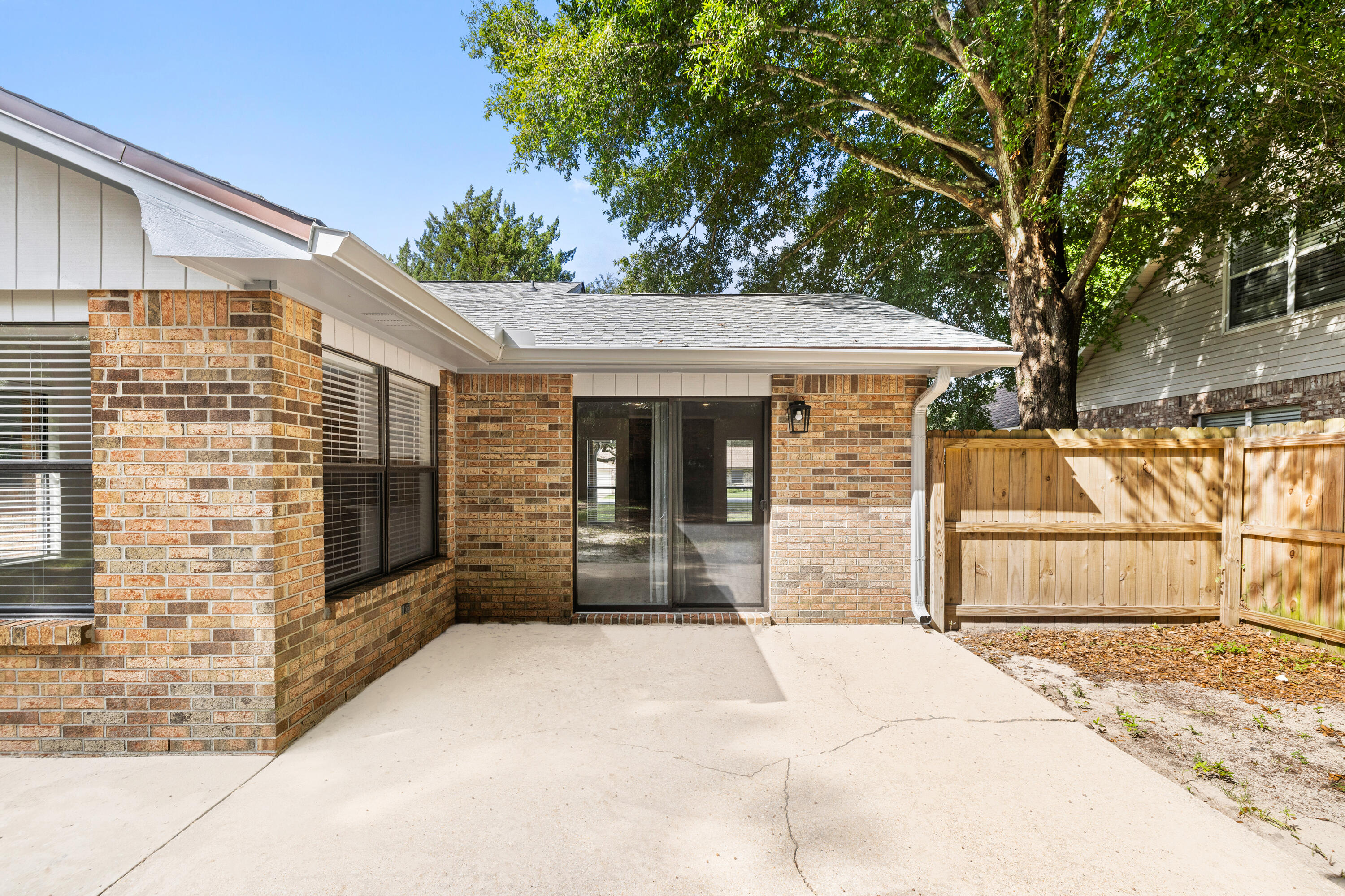 433 Barbados Way Niceville, FL 32578 - Photo 54 of 65 PATIO OFF LIVING ROOM
