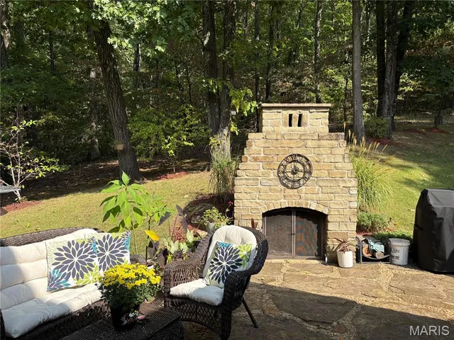 $550,000 | 209 Epple-Fricke Drive, Hermann, MO 65041