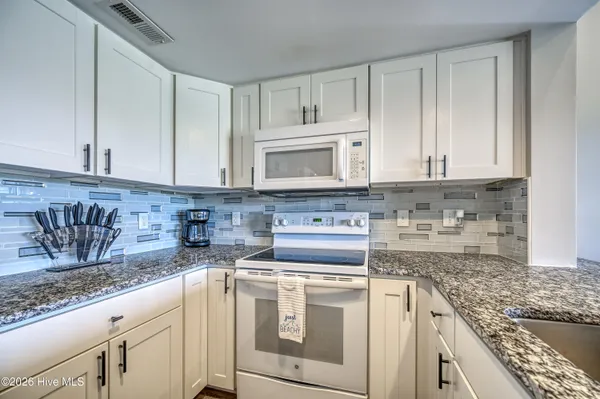 $479,000 | 918 North New River Drive, Unit 538, Surf City, NC 28445