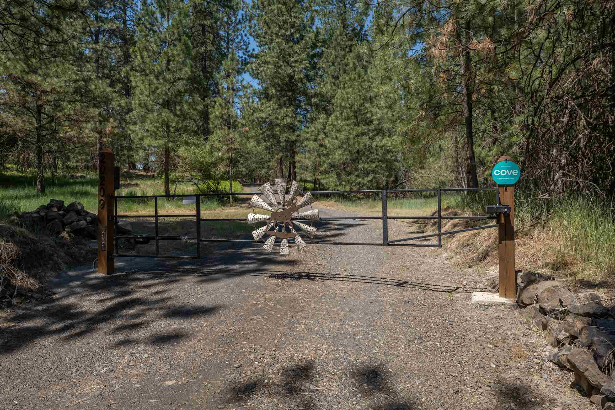 20209 North Perry Road Colbert, WA 99005 - Photo 2 of 50