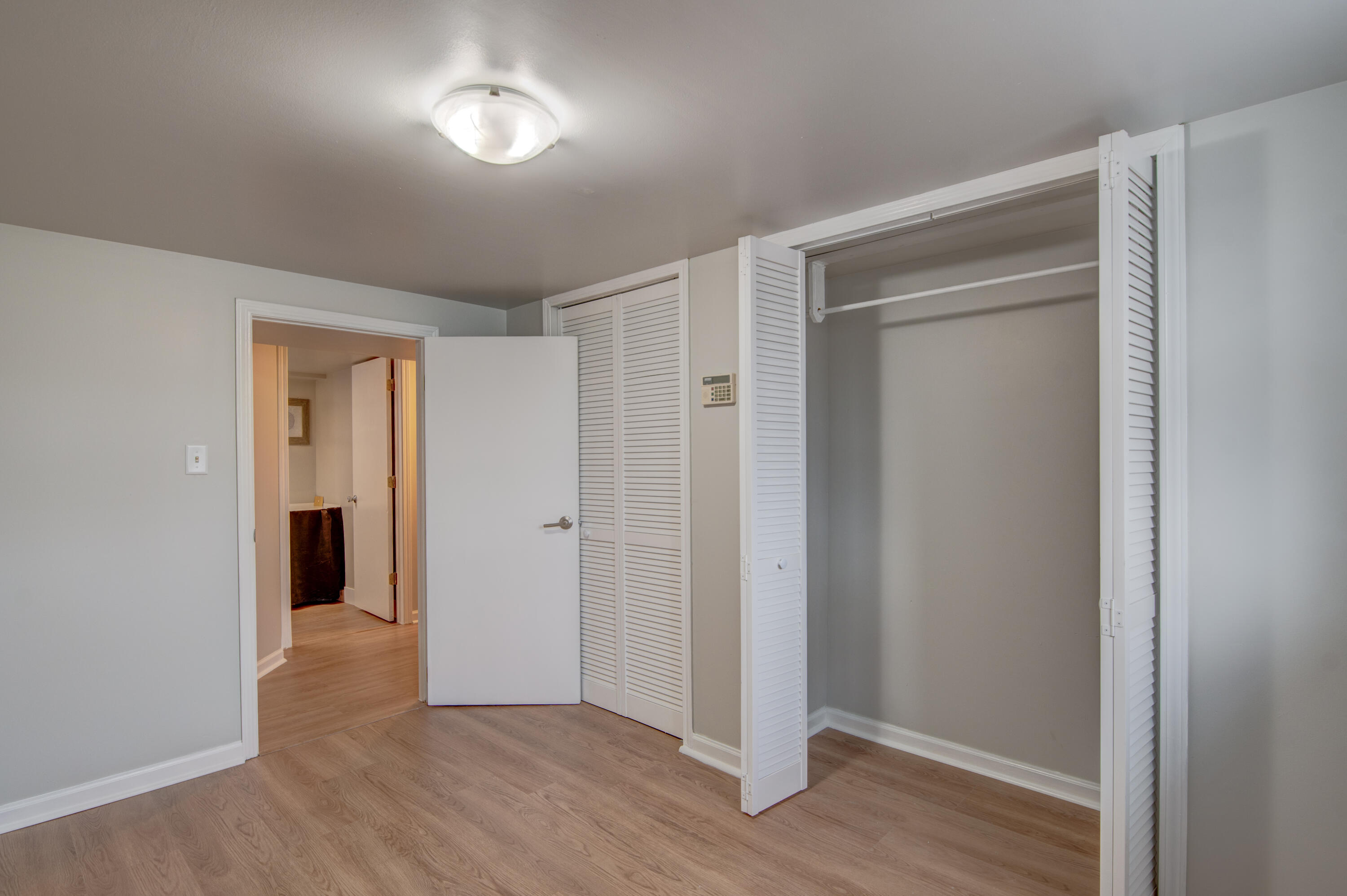 3288 West 74th Lane Merrillville, IN 46410 - Photo 37 of 43 3000x1996