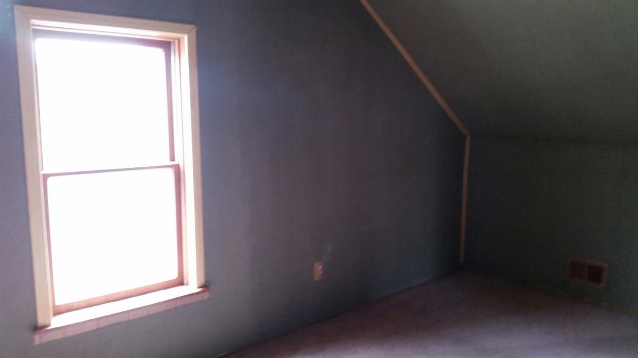802 Ramsdell Street Manistee, MI 49660 - Photo 37 of 39 1791456-52.JPG