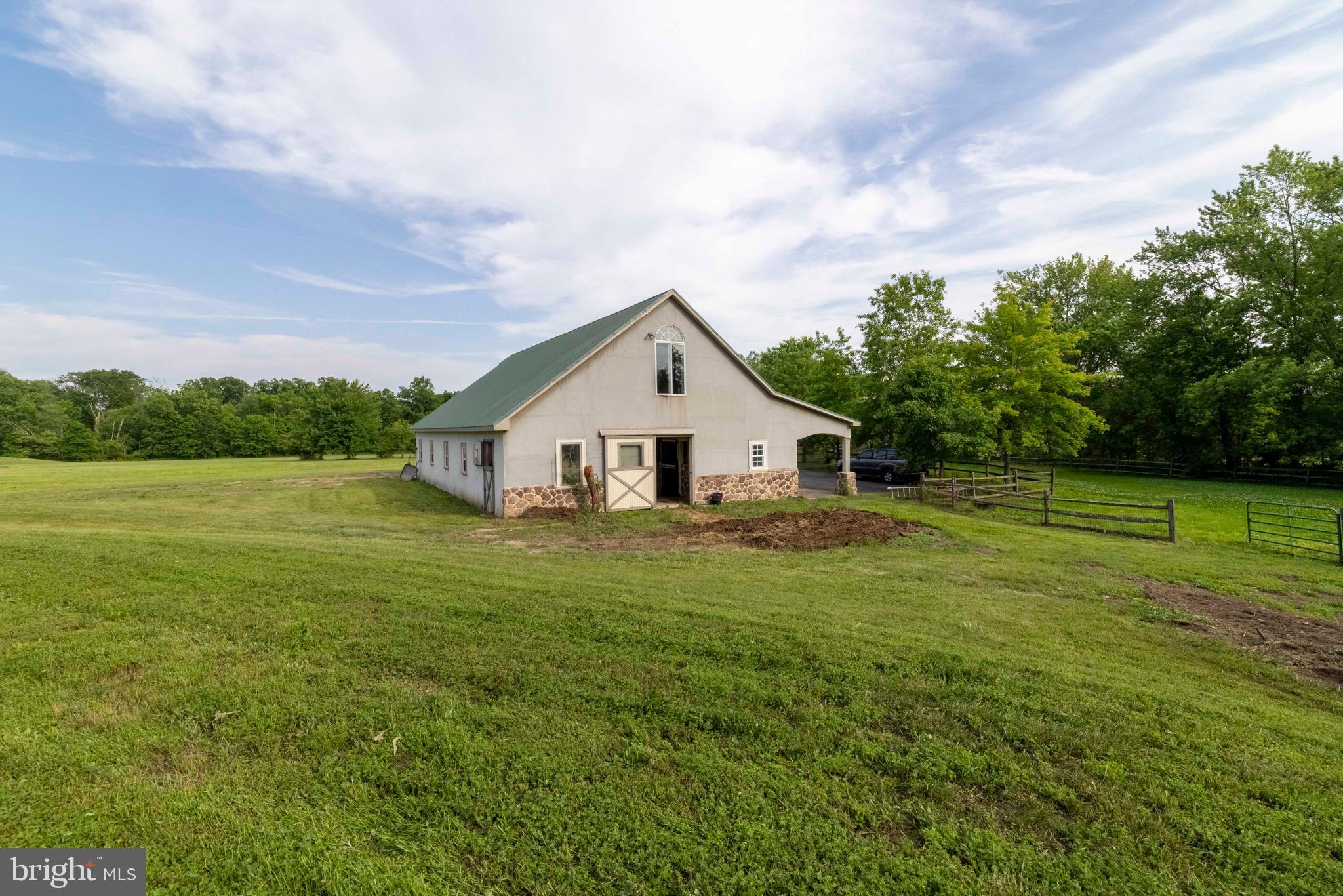 265 Walter Road Chalfont, PA 18914 - Photo 72 of 83 Side exterior of five stall barn