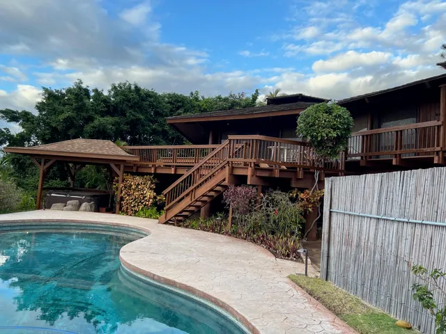 $2,400,000 | 3300 Keha Drive, Kihei, HI 96753