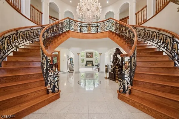 $3,945,000 | 115 Skyline Drive, Watchung, NJ 07069