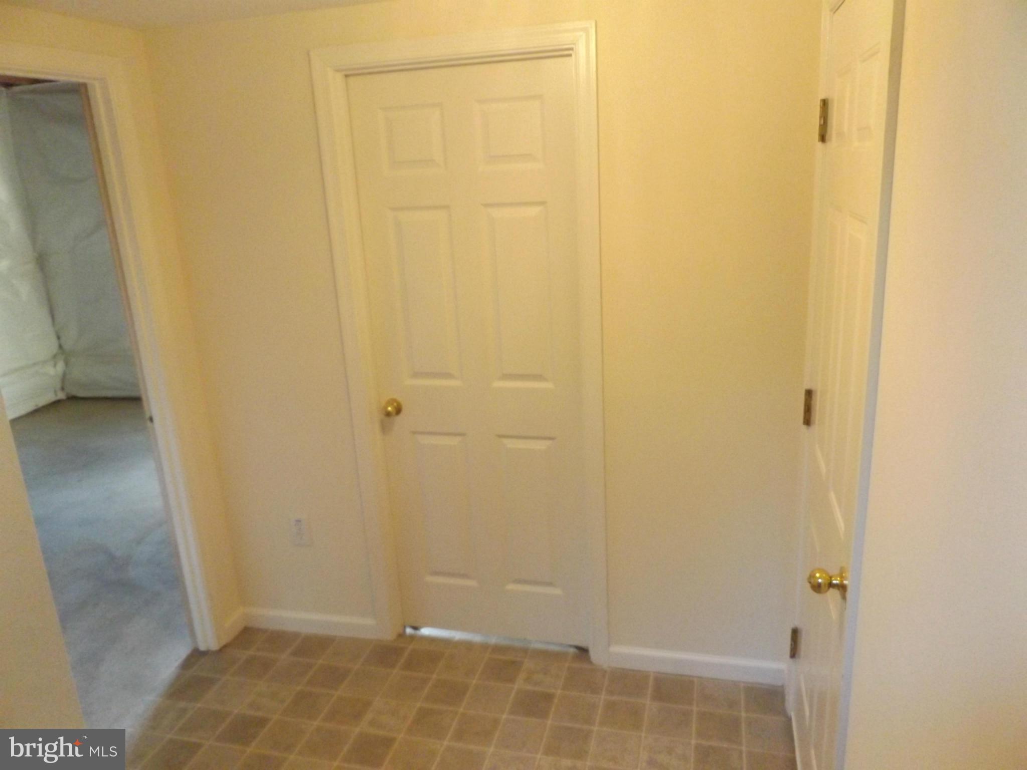 2475 Sulphur Springs Road Inwood, WV 25428 - Photo 22 of 25 Interior (General)